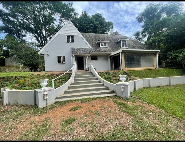 3 BEDROOM HOUSE FOR SALE IN TOWN HILL